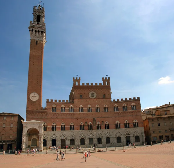 Palazzo publico ve torre del mangi panorama, siena, İtalya — Stok fotoğraf