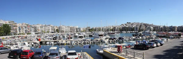 玉米的全景，比雷埃夫，希腊的海湾 — 图库照片