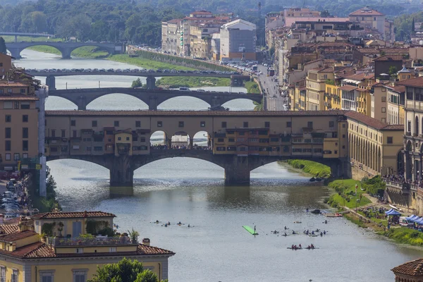 Mosty nad rzeką arno ii, Florencja, Włochy — Zdjęcie stockowe