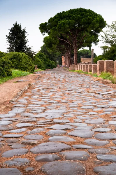 Staré římské kamenné ulice ostia Antica - Řím — Stock fotografie