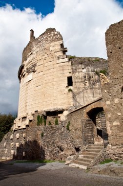 mausoleo di cecilia metella giriş, via appia antica Roma