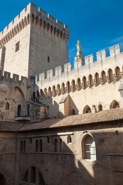 Architettura all'interno del Palais des Papes ad Avignone — Foto Stock