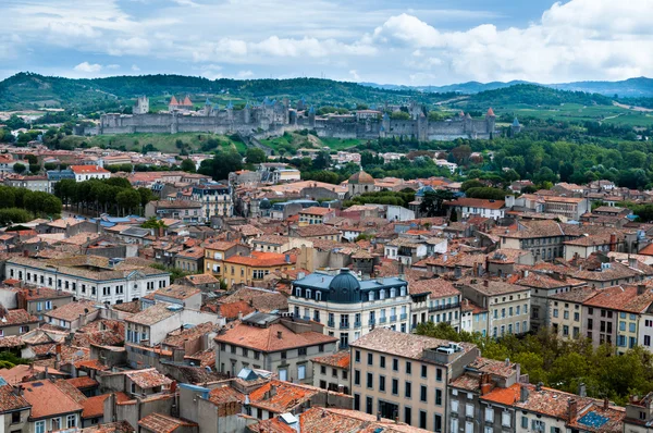 Carcassonne nova e velha cidade vista panorâmica — Fotografia de Stock