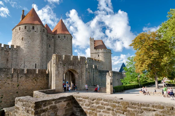 Porte narbonnaise bei carcassonne — Stockfoto