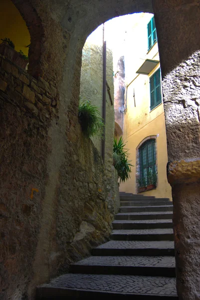 Pueblo italiano medieval, Cervo, Liguria, Italia — Foto de Stock