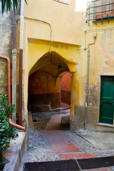 Pueblo italiano medieval, Cervo, Liguria, Italia — Foto de Stock