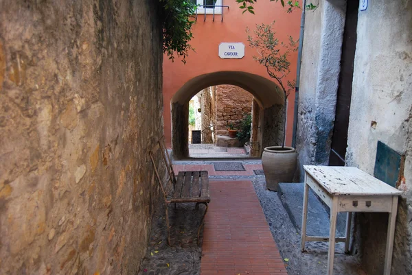 Pueblo italiano medieval, Cervo, Liguria, Italia —  Fotos de Stock