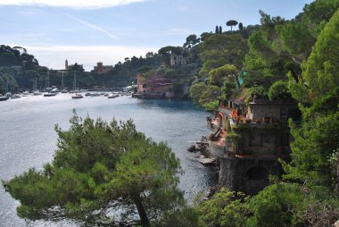 Portofino, Liguria, İtalya yolunda.