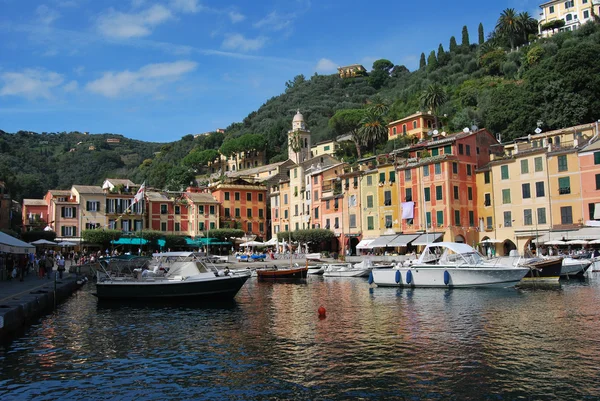 Portofino, Liguria, İtalya yolunda. — Stok fotoğraf