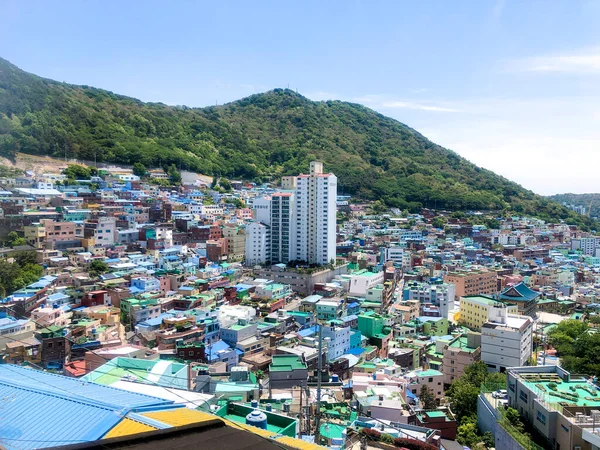 甘川文化村への眺め 韓国の釜山市 — ストック写真