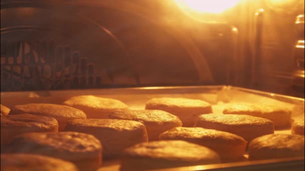 Timelapse Van Het Bakken Van Scone Bakkerij Oven Met Hoge — Stockvideo