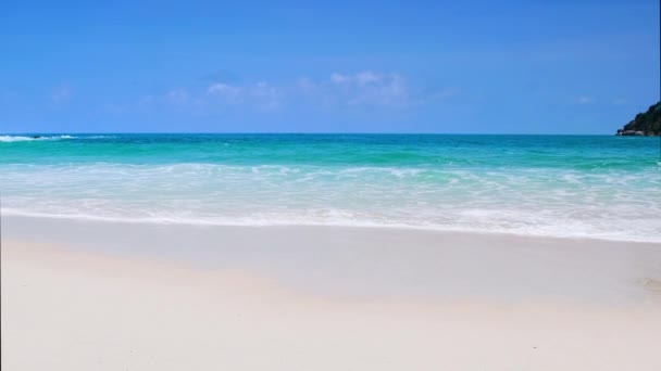 Playa Phuket Tailandia Hermosa Playa Tropical Con Cielo Azul Nubes — Vídeos de Stock