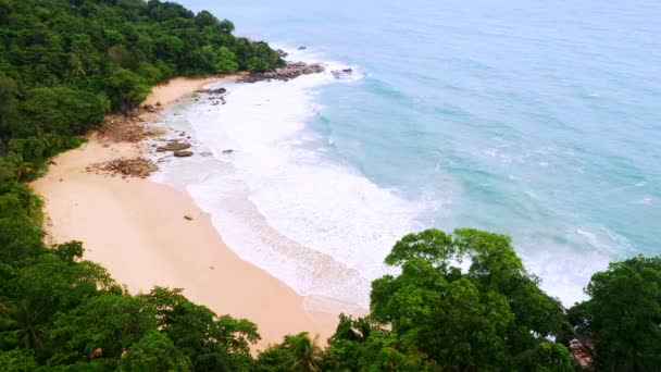 Luchtfoto Drone Top Uitzicht Het Prachtige Strand Blauwe Zee Strand — Stockvideo