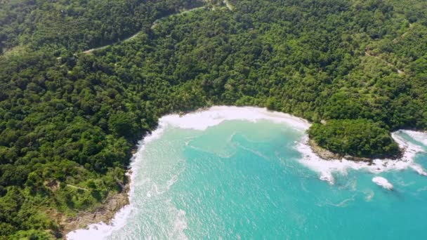 Drone Aéreo Cima Para Baixo Vista Bela Praia Mar Azul — Vídeo de Stock