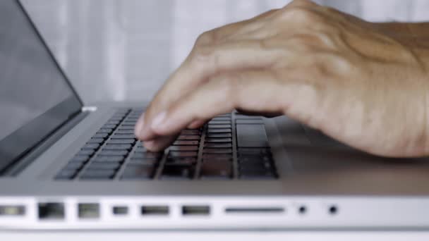 Close Man Hands Type Laptop Keyboard Working Home Kezek Érintése — Stock videók