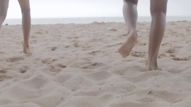 Slow Motion Close Girl Leg Running Desfrutar Vida Jogando Liberdade — Vídeo de Stock