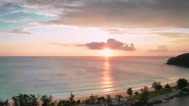 Πουκέτ Ταϊλάνδη Όμορφη Τροπική Παραλία Ουρανό Ηλιοβασίλεμα Όμορφη Παραλία Πουκέτ — Αρχείο Βίντεο