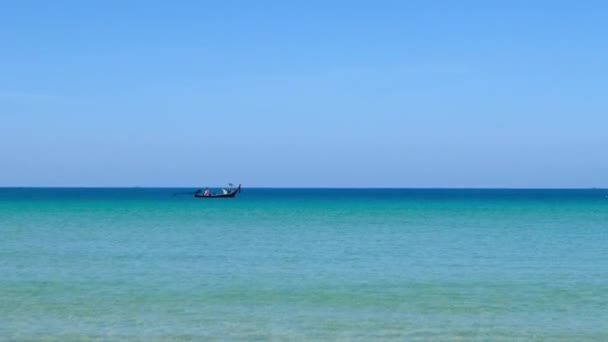 Beautiful Tropical Beach Blue Sky Clouds Tropical Beach Waves Crashing — Stock video