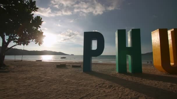 Phuket Sign Multi Color Beach Patong Beach Phuket Thailand Beach — Stockvideo