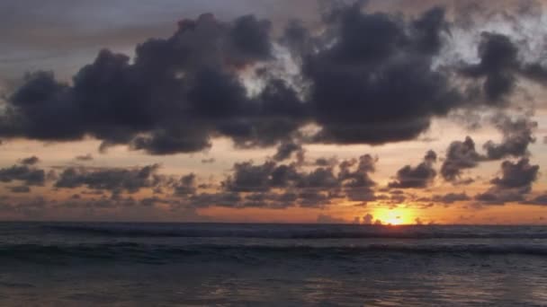Phuket Thailand Schöner Tropischer Strand Mit Sonnenuntergang Schöner Strand Von — Stockvideo