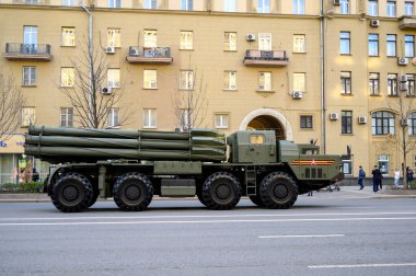 MAZ-543 M şasesi üzerindeki 