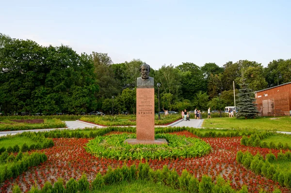 Pomnik Kryłow Parku Północnego Dworca Rzecznego Moskwa Federacja Rosyjska Lipca — Zdjęcie stockowe