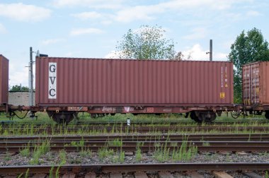 Belarus Demiryolu Brest-Northern İstasyonu, Brest, Belarus, Brest, Belarus, 20 Temmuz 2015 DB Schenker Demiryolu Deutschland uygun platform tipi Lgns 583