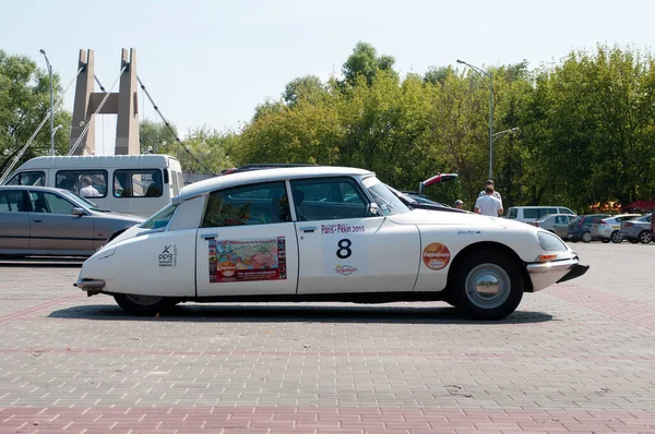 Car Citroen Participante Carrera Coches Antiguos París Pekín 2015 Plaza — Foto de Stock