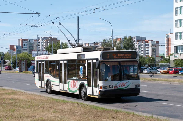 Trolleybus Maz Eton T103 Suit Rue Moskovskaya Brest Biélorussie Juillet — Photo