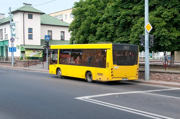 Halvlåg Stadsbuss Maz 206 067 Sovetskaya Street Smorgon Grodno Region — Stockfoto