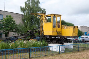 Pinskaya Caddesi 1, Galevo Köyü, Osnezhitsy Köy Konseyi, Pinsk Bölgesi, Brest Bölgesi, Belarus, 16 Haziran 2014