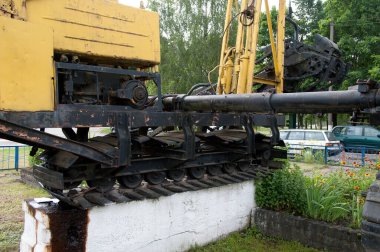 Pinskaya Caddesi 1, Galevo Köyü, Osnezhitsy Köy Konseyi, Pinsk Bölgesi, Brest Bölgesi, Belarus, 16 Haziran 2014