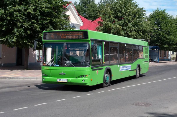 Autobús Urbano Piso Bajo Maz 103 465 Freedom Square Kobryn — Foto de Stock