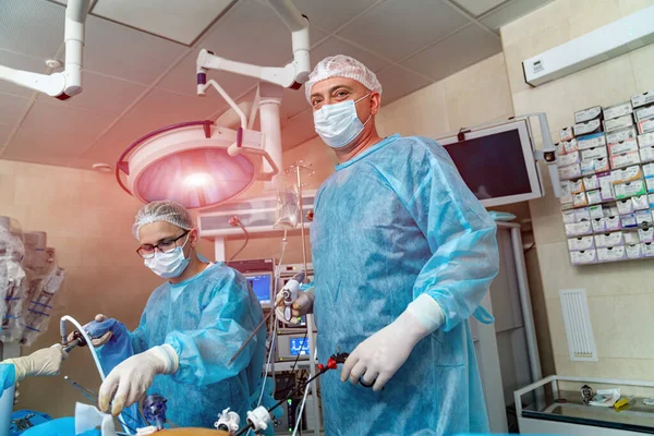 Профессиональный Специалист Симпатичный Хирург Защитной Маске — стоковое фото
