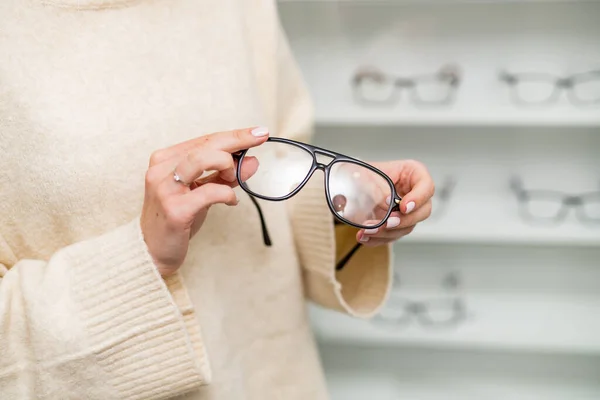 아름다운 안위를 렌즈가 현대식 — 스톡 사진