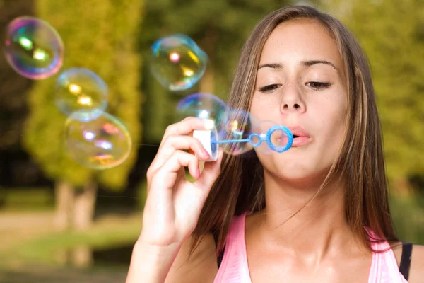 Verträumtes Bubble Girl. lizenzfreie Stockfotos