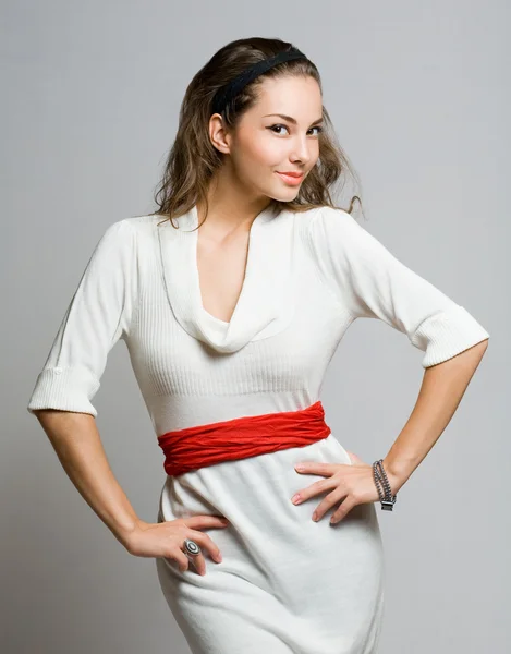 Young brunette fashion model. — Stock Photo, Image