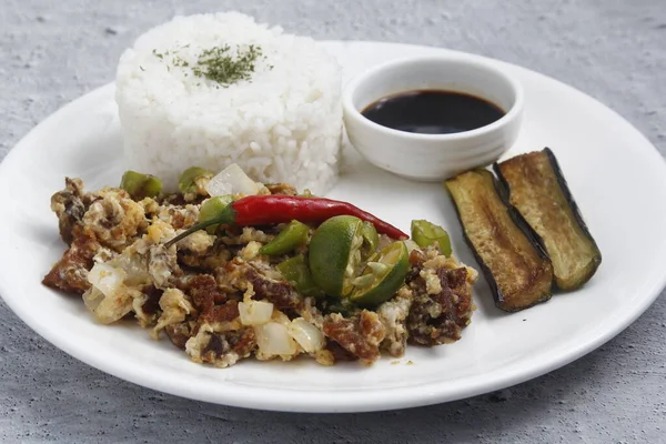 Foto Makanan Filipina Yang Baru Dimasak Yang Disebut Pork Sisig — Stok Foto