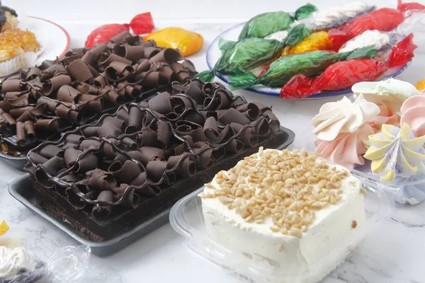 Photo Freshly Made Assorted Sweet Desserts — Stok fotoğraf