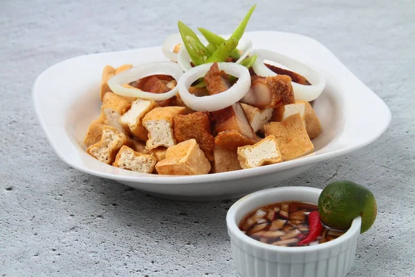 Foto Makanan Filipina Yang Baru Dimasak Disebut Tokwa Baboy Atau — Stok Foto