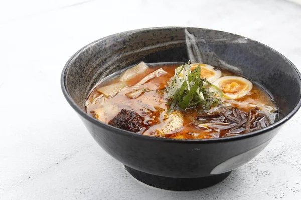 Photo Freshly Made Bowl Japanese Ramen — Stock Photo, Image
