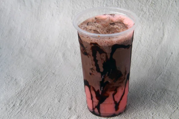 Freshly Prepared Cup Chocolate Strawberry Milktea Drink — Stock Photo, Image