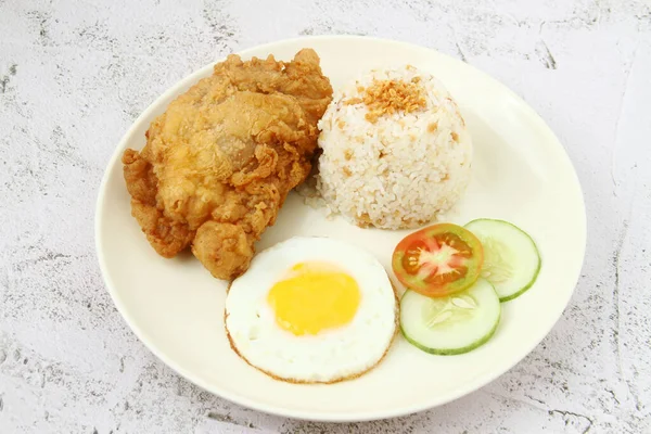 Foto Makanan Filipina Yang Baru Dimasak Disebut Chicksilog Atau Ayam — Stok Foto