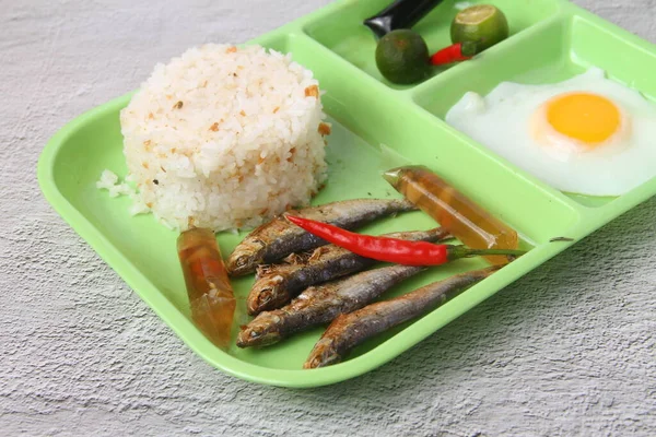 Photo Freshly Cooked Filipino Food Called Tuyosilog Dried Fish Served — Stockfoto