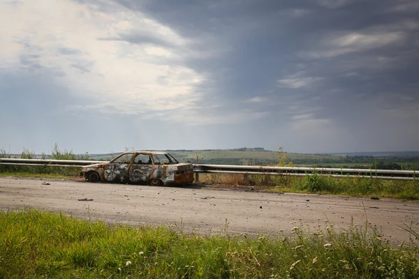 Az út a slavyansk kramatorsk. július 2014 — Stock Fotó