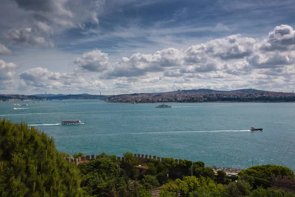 Ciudad Mar Estrecho Del Bósforo Estambul Turquía Viaje — Foto de Stock