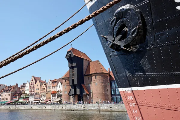 Gdansk, Polonya motlawa Nehri üzerinde Ortaçağ liman Vinci