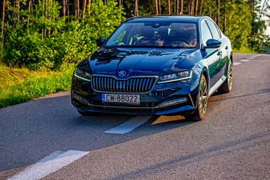 Skoda Superb sürümü Laurin Klement. 