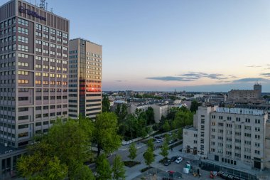 Lodz şehrindeki Dış Ticaret Merkezi 'nin gökdelenleri.