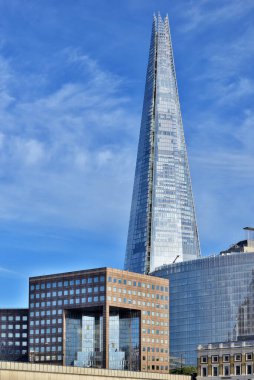 The Shard- Londra 'nın Southwark ilçesinde bir gökdelen.